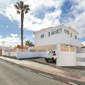 https://casa-lena-corralejo.in-canary-islands.com